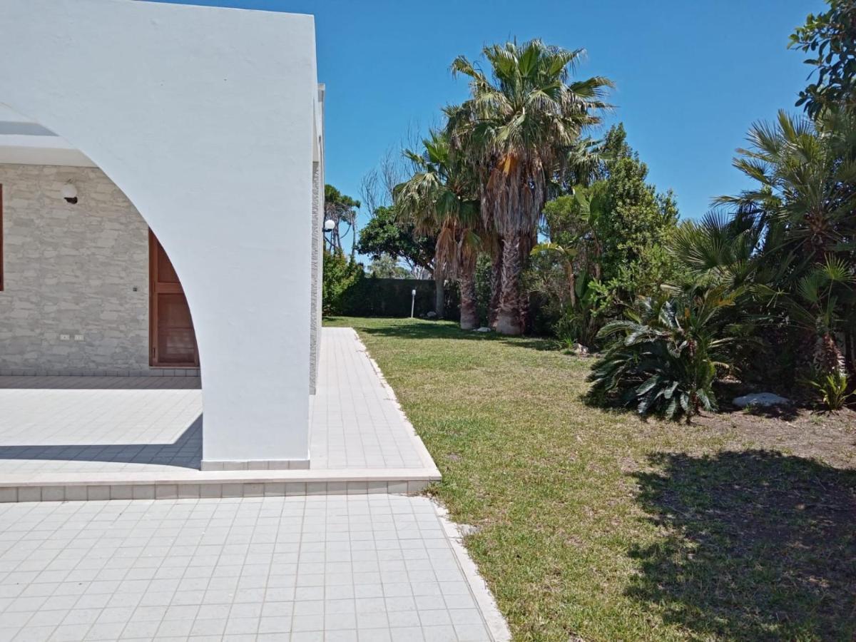 Dimora Alfas Torre Dell'Orso Villaggio Torre Saracena Exterior photo